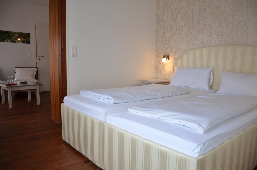 Hotel Am Nordkreuz ハリスレー エクステリア 写真